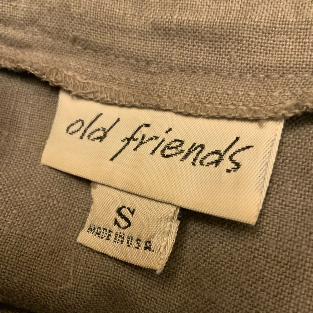 Old Friends Linen Button Down Oversized Top. Size Small. View 5